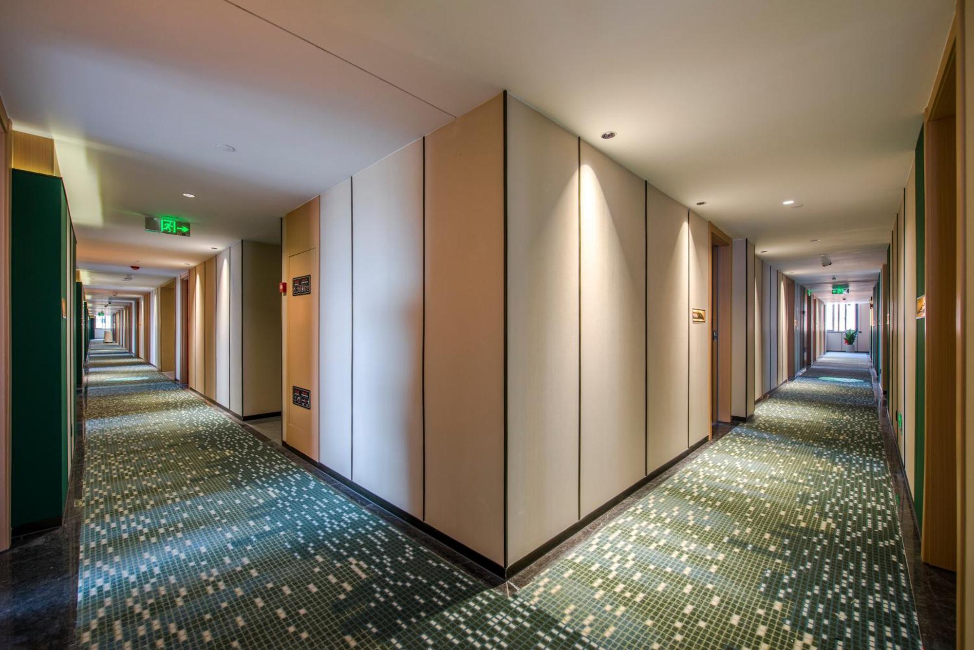 Yiwu Baide Theme Hotel Εξωτερικό φωτογραφία