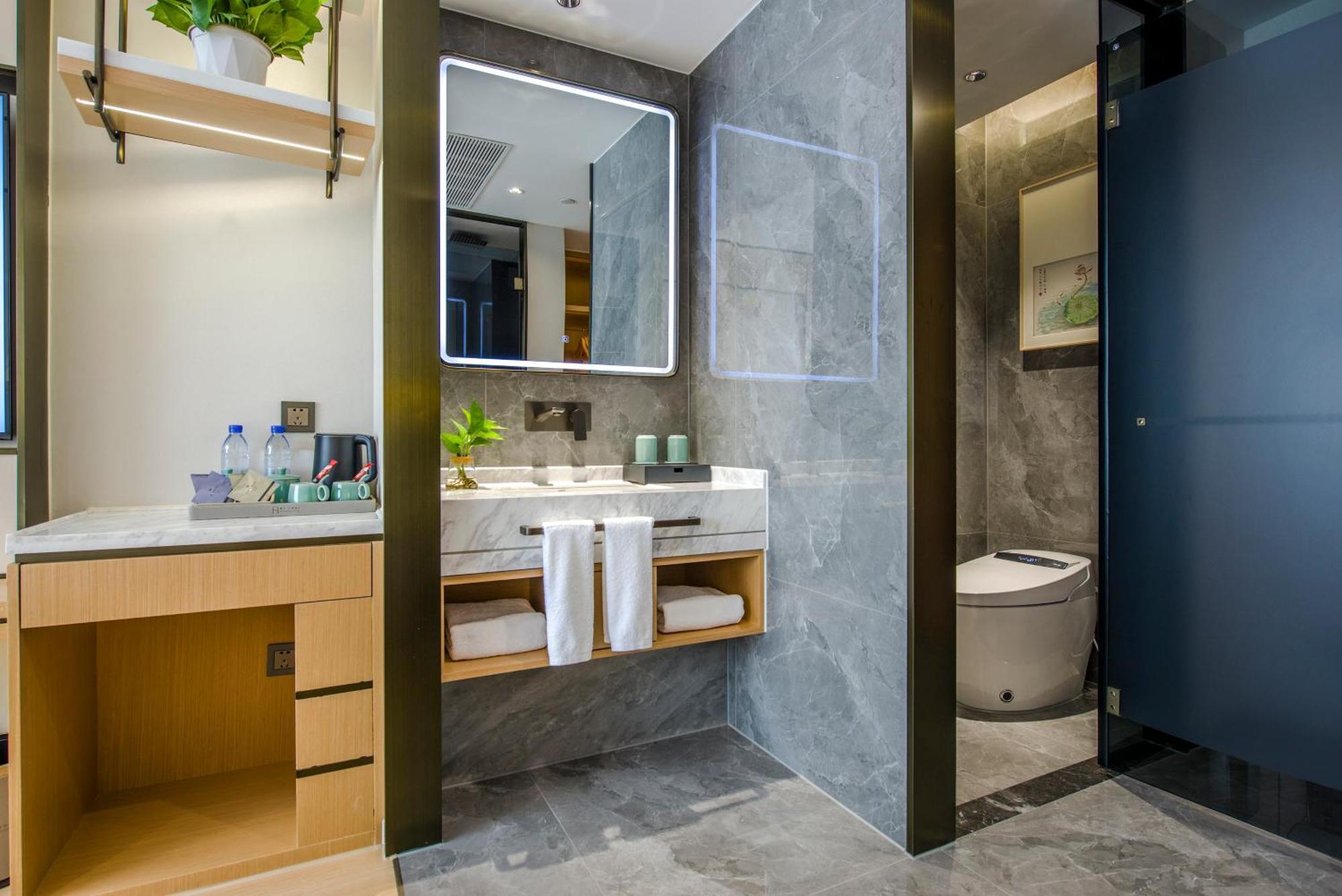 Yiwu Baide Theme Hotel Εξωτερικό φωτογραφία